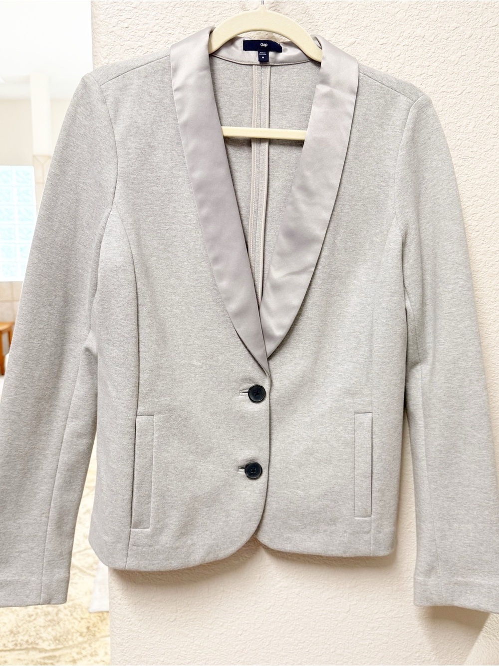 Gap Women's Light Gray Satin Trim Blazer Medium